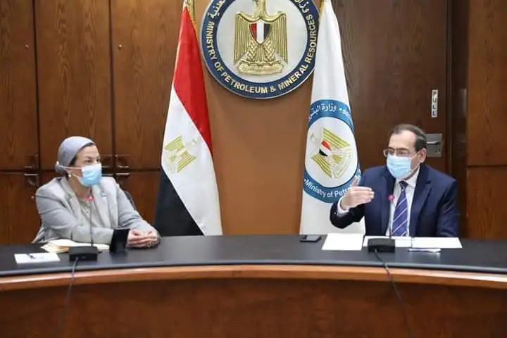 مباحثات بترولية بيئية استعداداً للقمة العالمية للمناخ COP27 بشرم الشيخ