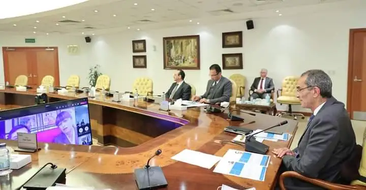 وزير الاتصالات  يبحث مع الممثل المقيم للأمم المتحدة التعاون فى تنفيذ مشروعات الوزارة بمبادرة "حياة كريمة"