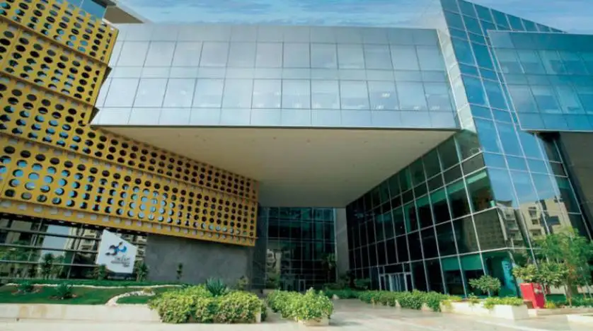 السعودية تستحوذ على شركة اتصالات باكستانية