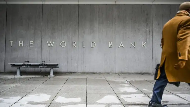 البنك الدولي يدفع نحو موافقة سريعة على قرض بقيمة 350 مليون دولار لأوكرانيا