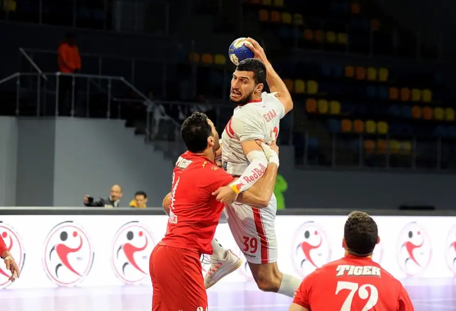 دوري محترفي كرة اليد : الزمالك يهزم الأهلي ويتصدر المرحلة الثالثة