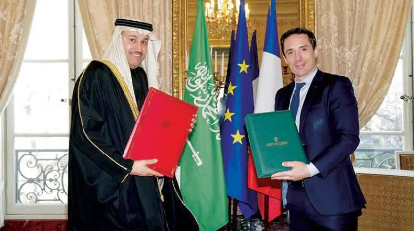 السعودية : توقيع مذكرات تفاهم مع فرنسا في النقل السككي