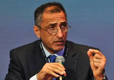 طارق عامر: البنك المركزي اتخذ تدابيرا لتخفيف تداعيات كورونا على المشروعات الصغيرة