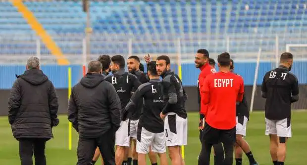 كواليس معسكر الفراعنة استعدادًا لمواجهة الإياب أمام السنغال