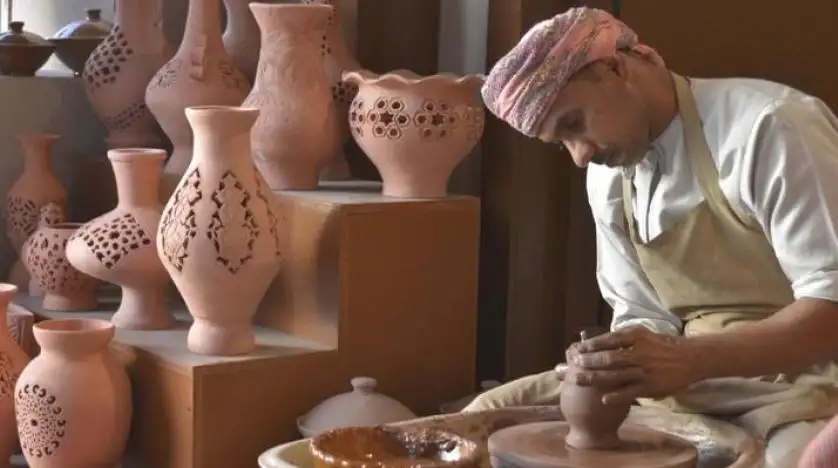 سلطنة عُمان  : إصدار لائحة تنظيمية لدعم الصناعات الحرفية