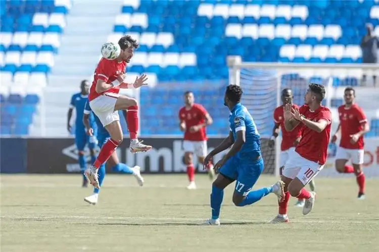 موسيماني يعلن قائمة الأهلي لمباراة الهلال