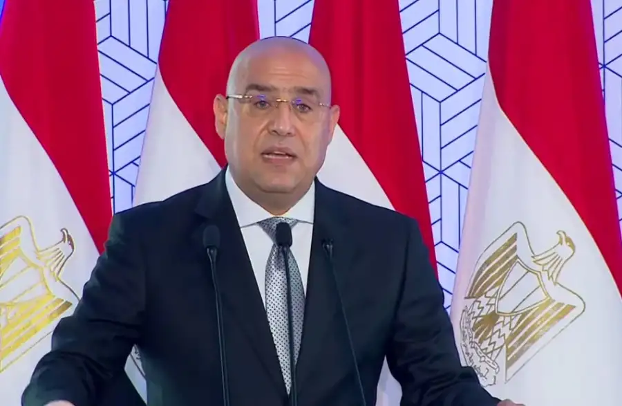 وزير الإسكان يصدر قرارا بإزالة تعديات على مساحة 51 فدانا في برج العرب الجديدة