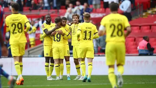 تشيلسي يداوي جراحه الأوروبية ويصعد لنهائي كأس إنجلترا بثنائية في كريستال بالاس