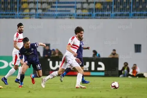 عبد الله جمعة يؤدي تدريبات تأهيلية في مران الزمالك