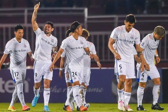 يوكوهاما مارينوس الياباني يفوز على سيدني الأسترالي بدوري أبطال آسيا
