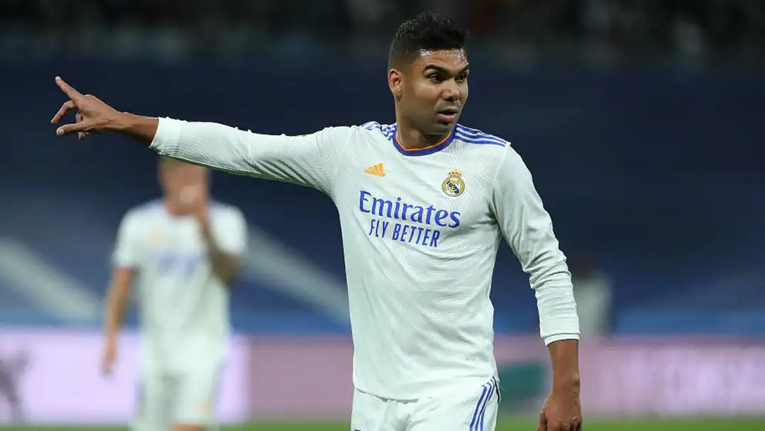 ريال مدريد يعلن عن شكوك حول مشاركة الابا وكاسيميرو في لقاء مانشستر سيتي