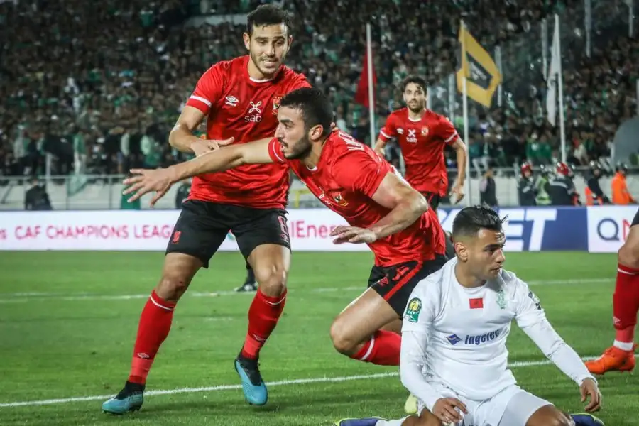 محمد عبد المنعم يقود التشكيل المثالي لربع نهائي دوري الأبطال