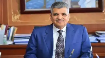 أسامة ربيع: نستغل الأزمات لصالح قناة السويس