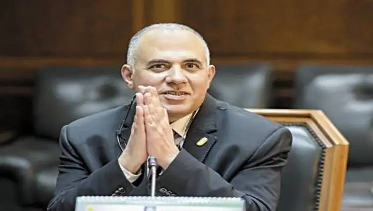 وزير الري يتابع موقف المشروعات المائية المنفذة في محافظات الوجه القبلي