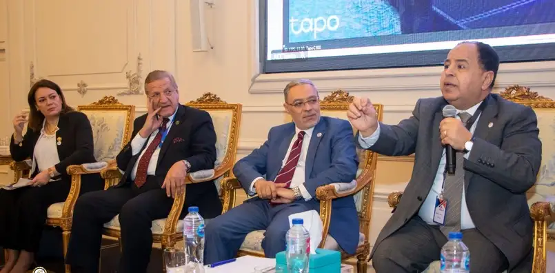الجمعة 13 مايو 2022.. نشرة أسعار الحديد والأسمنت بسوق الجملة
