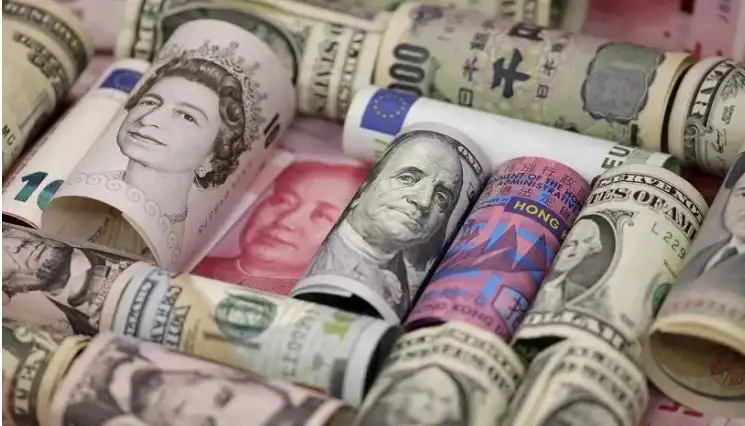 أسعار العملات اليوم الأحد 15-5-2022 في مستهل تعاملات البنوك المصرية