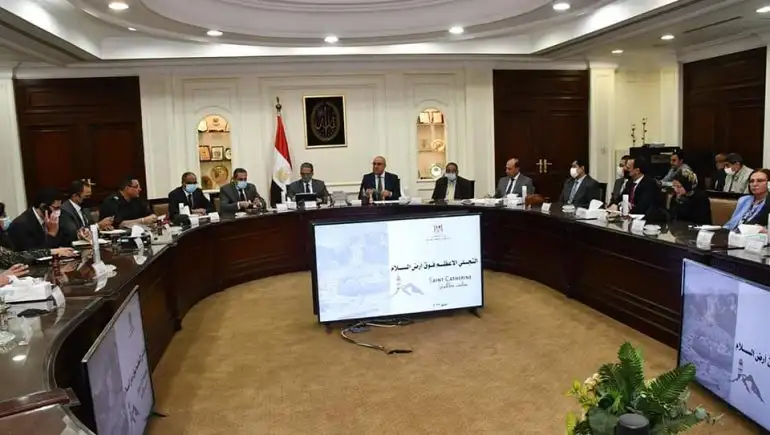 وزيرا الإسكان والسياحة يتابعان الموقف التنفيذى لمشروع تطوير موقع التجلى الأعظم