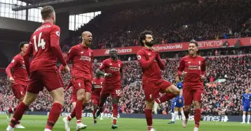 صلاح يقود هجوم شيرر في التشكيل المثالي للدوري الإنجلزي
