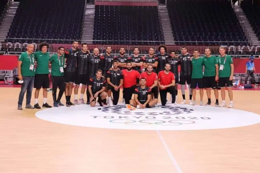 منتخب اليد يدخل معسكر مغلق بالمركز الأولمبي استعدادا لدورة ألعاب البحر المتوسط