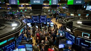 صحيفة: لجنة البورصات الأمريكية تعتزم اقتراح تغيرات في سوق الأسهم