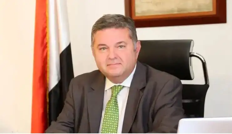 وزير قطاع الأعمال: انتهاء 75% من إنشاءات أكبر وأحدث مصنع غزل بالعالم