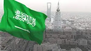 السعودية تبدأ برنامجا طموحا لإنعاش السياحة