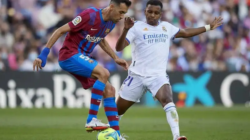 الليجا تعلن موعد مباراتي الكلاسيكو في الدوري الإسباني
