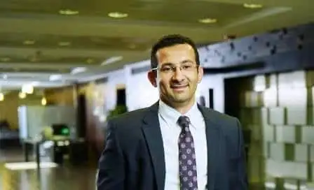 اتصالات مصر تستهدف تغيير العلامة التجارية لـ850 فرعًا إلى &e خلال 3 أشهر