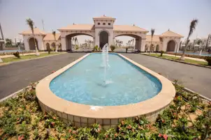 طلعت مصطفى تبدأ تسليم المرحلة الأولى من سيليا أكبر كمبوند بالعاصمة الإدارية والوحيد في قلب النهر الأخضر