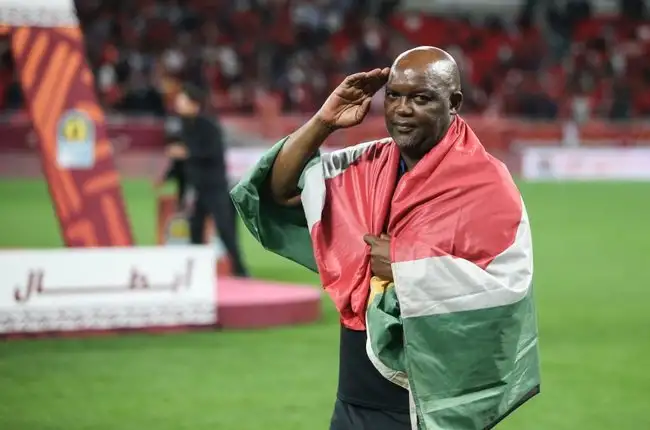 موسيماني يعلن توقفه عن التدريب
