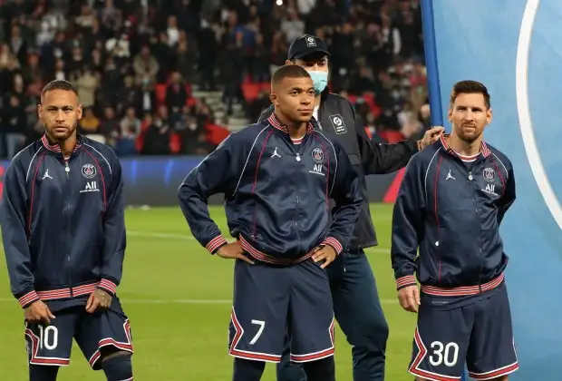 موندو ديبورتيفو: نيمار يشعل الخلاف بين ميسي ومبابي