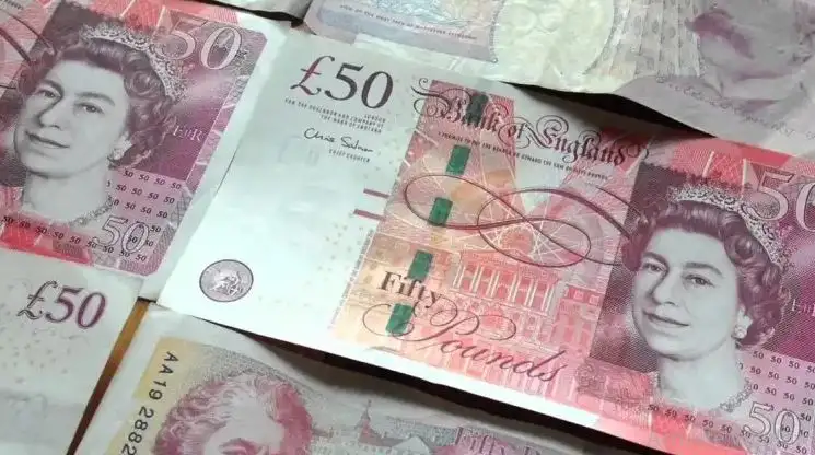 سعر الجنيه الاسترليني اليوم الأربعاء 13-7-2022 مقابل الجنيه في مصر
