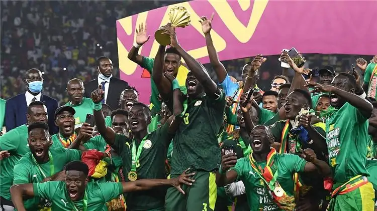 السنغال يتوج بجائزة أفضل منتخب في إفريقيا