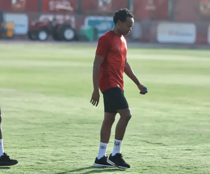 ميكسيوني وتاو يعودان لتدريبات الأهلي استعدادا لمواجهة الجونة في الدوري