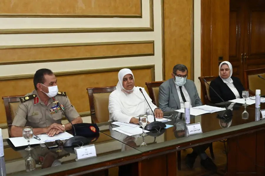 "الإسكان": عقد أولى جلسات الأمانة الفنية لمجلس إدارة الجهاز القومي لتنظيم الإعلانات على الطرق العامة