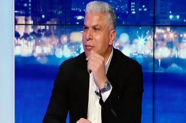 الأهلي يحتفل بعيد ميلاد وائل جمعة