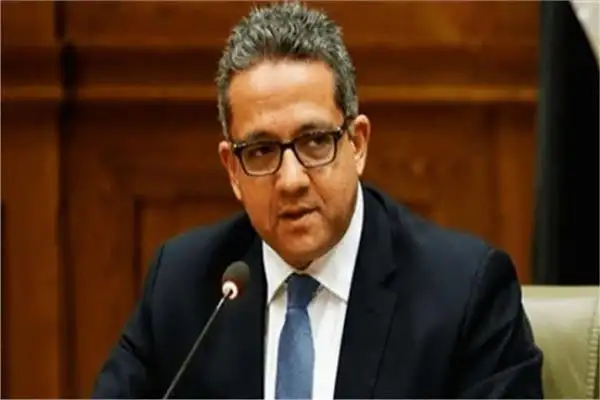 اجتماعات مكثفة بوزارة السياحة استعدادا لموسم العمرة الجديد