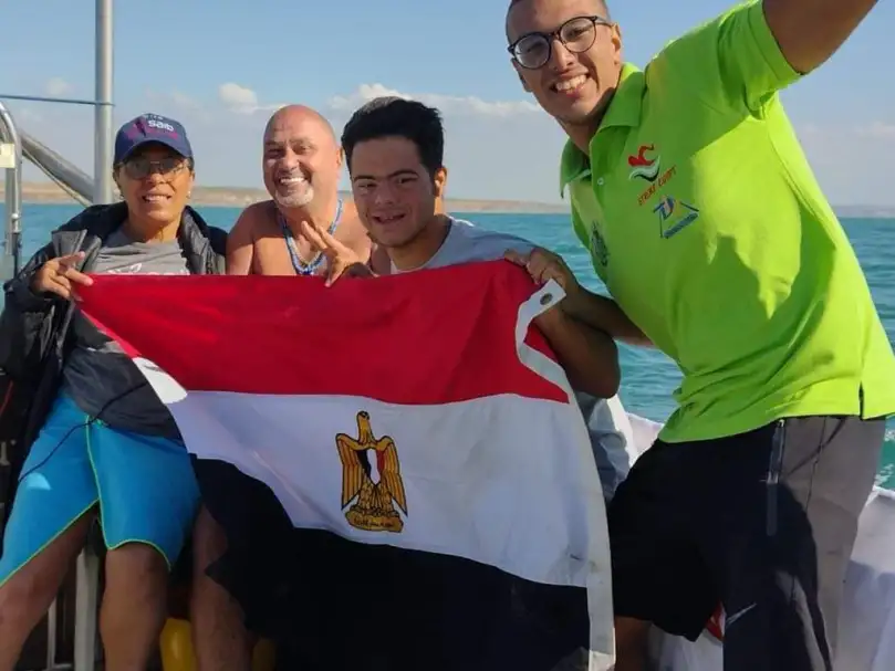 بعثة مصر بإنجلترا تعبر بحر المانش وتسجل رقماً جديدا