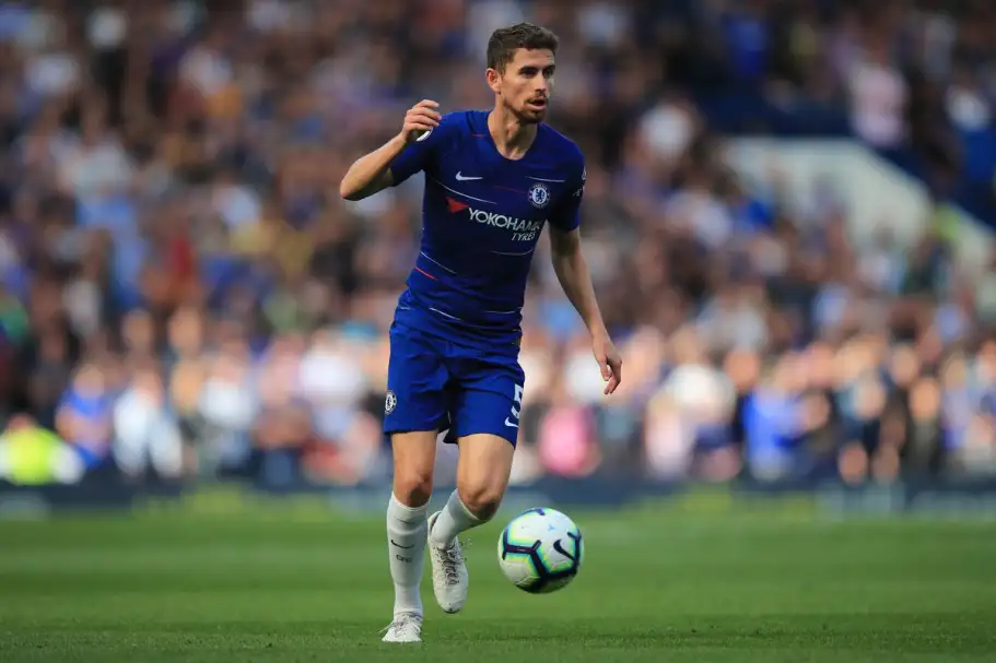 جورجينيو يقود تشيلسي للفوز على إيفرتون في الدوري الإنجليزي