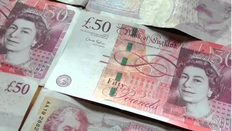 سعر الجنيه الإسترليني اليوم الإثنين 8-8-2022 مقابل الجنيه