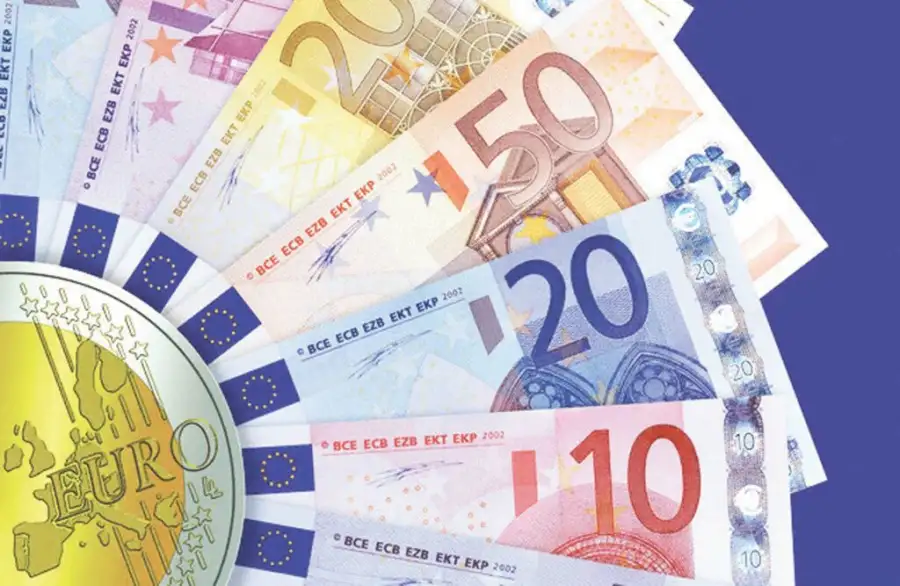 سعر اليورو اليوم الثلاثاء 9-8-2022 في البنوك ببداية التعاملات