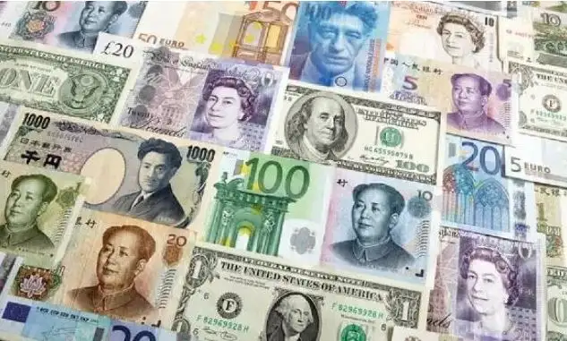 أسعار العملات اليوم الاثنين 15-8-2022 فى البنوك المصرية