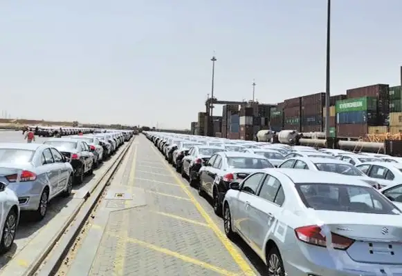 مصدر: «الجمارك» تحتجز غالبية السيارات غير المسجلة بالموانئ.. والسوق المحلية تعانى