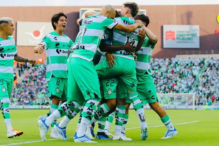 سانتوس لاجونا يواصل انتصاراته في الدوري المكسيكي