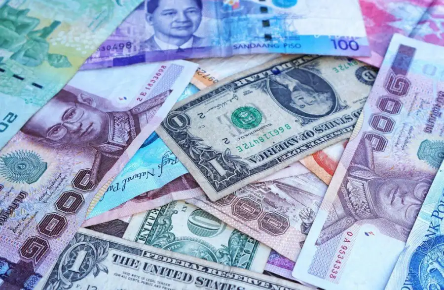 أسعار العملات اليوم الأحد 28-8-2022 في بداية التعاملات