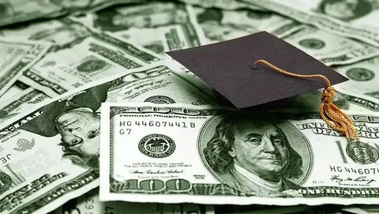 1.75 تريليون دولار ديون الطلاب الأمريكيين للتعليم بنهاية 2021
