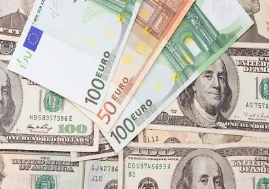 وقف ضخ الغاز الروسي يهوي باليورو لما دون 0.99 دولار لأول مرة منذ 20 عامًا