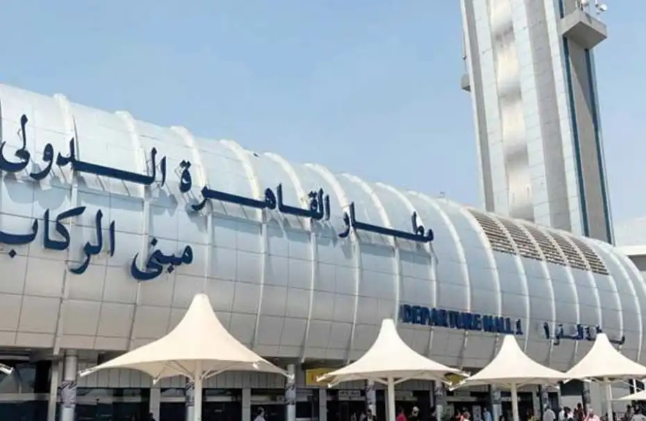الإحصاء: ‏7,9 مليون راكب منقولين جوًا بالشركات الوطنية عـام 2020 / ‏2021