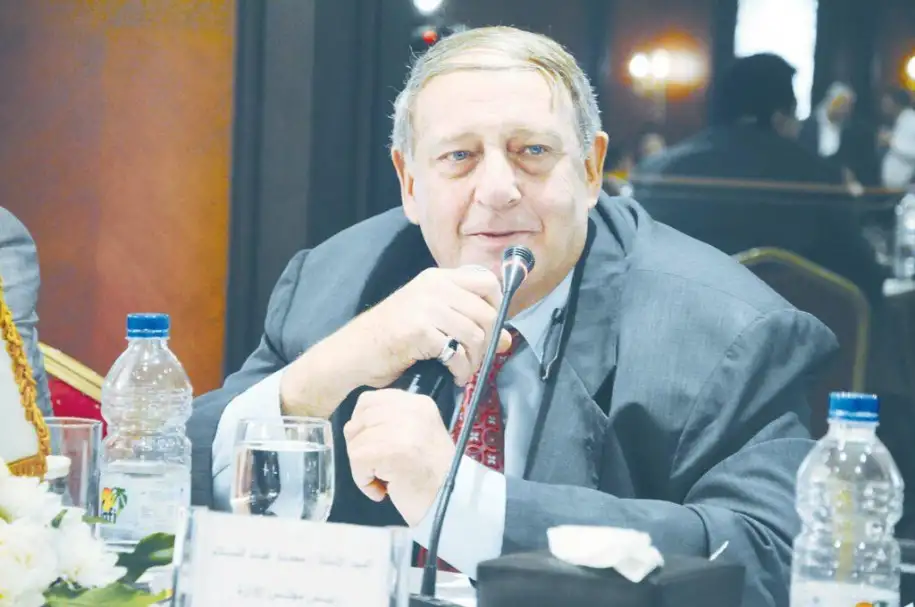 رئيس غرفة الملابس الجاهزة باتحاد الصناعات: تأخر الإفراج عن مستلزمات الإنتاج بالموانئ يرفع الأسعار