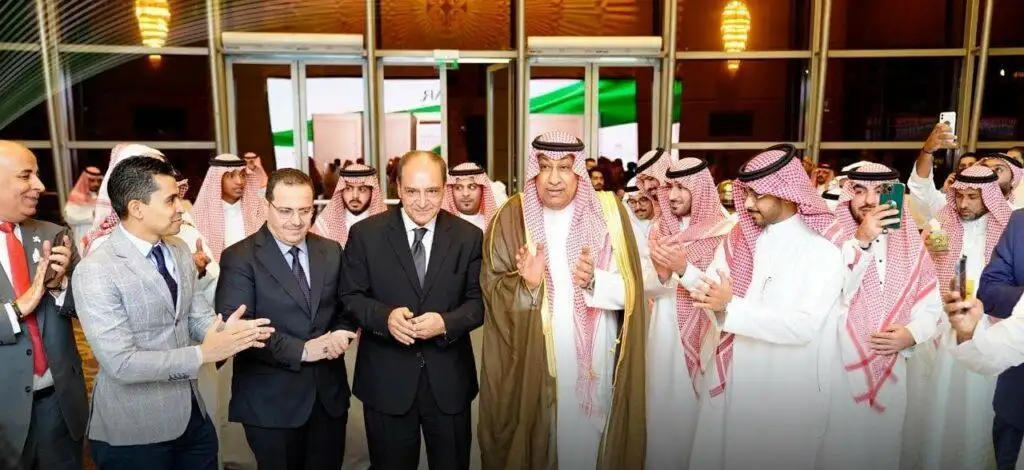 معاون وزير الإسكان يعرض الفرص العقارية بملتقى المستثمرين في السعودية